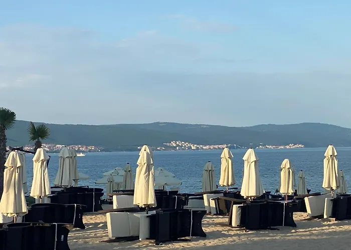 Esperanto 401 Large Sunny 公寓