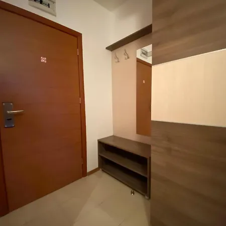 아파트 Esperanto 401 Large Sunny