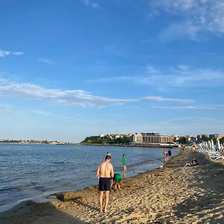 Esperanto 401 Large Sunny Apartment *